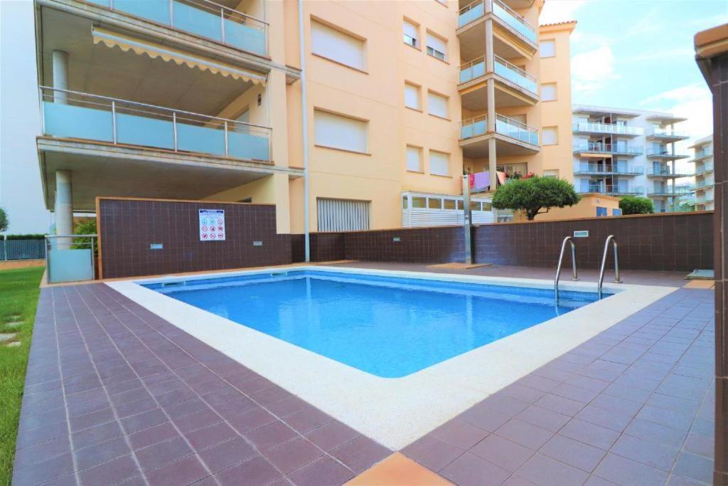 Cap Mestral Con Piscina Y Aire Acondicionando * Roses